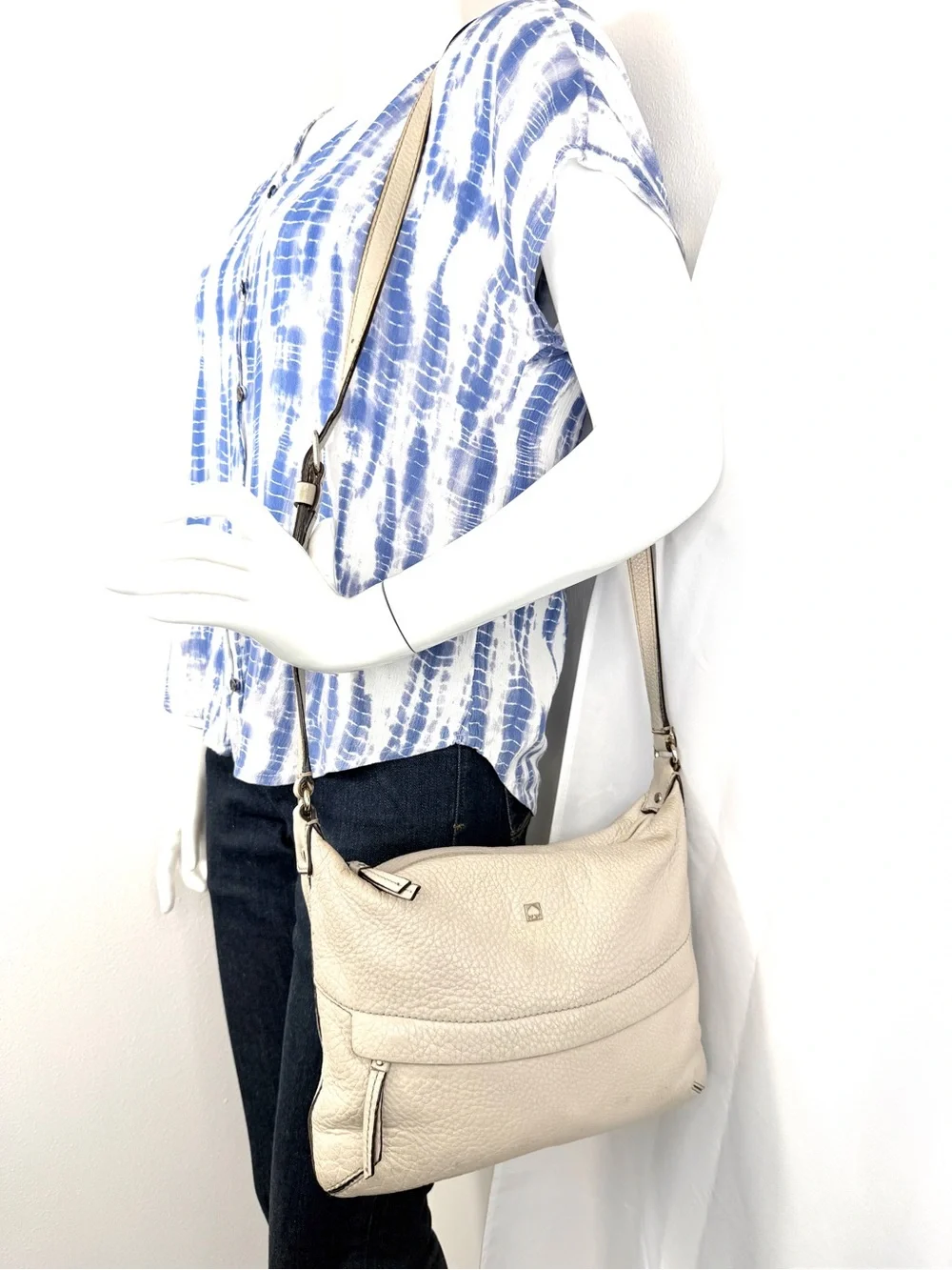kate spade Beige Greige Pebbled Leather Small Crossbody Bag Brass Hardware  132